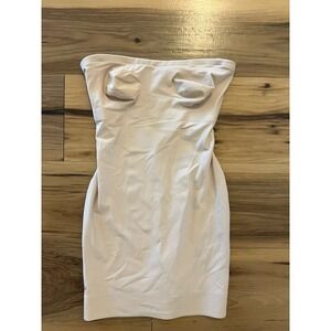 Ruby Ribbon Convertible Cami Strapless Shapewear Top Womens 34 Beige Pinup‎ EUC